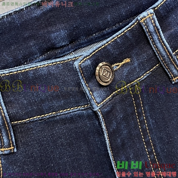   û FD987670