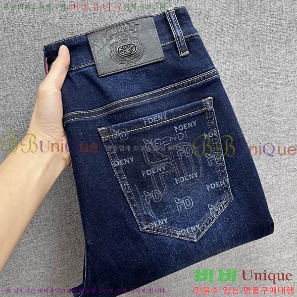   û FD987670