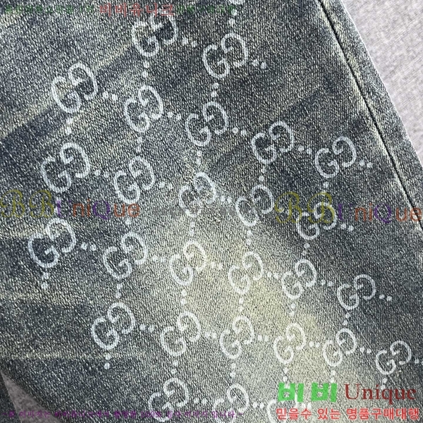   û GU247860