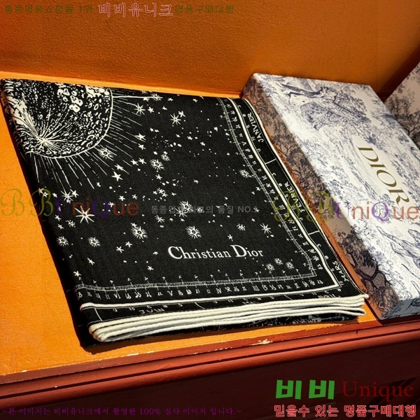 # ÷/ī D4520100-1