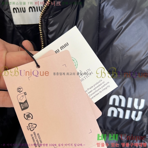 ���� �̿�*�� ũ�� Ǫ�� �ٿ� �е� 28MU2510312-2