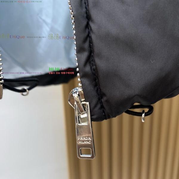 ���� ����* ũ�� Ǫ�� �ٿ��е� 40PR25102410-1