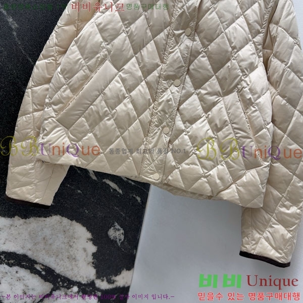 ���� ���ڷ� ��ġ�ڸ� �ٿ� �е� ��Ŷ BC3230880-9