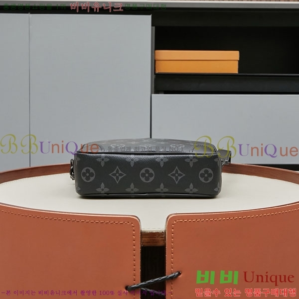 ̺ Ʈī   M26737-1