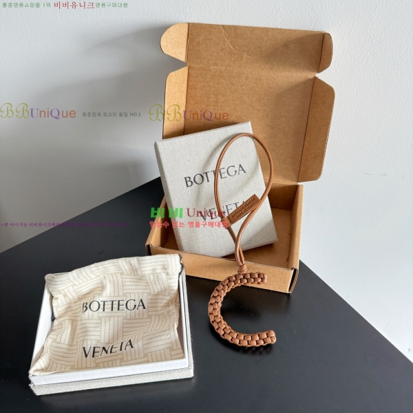 #װŸ  C  844672-103