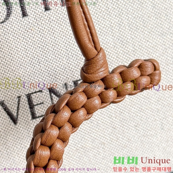 #װŸ  C  844672-103