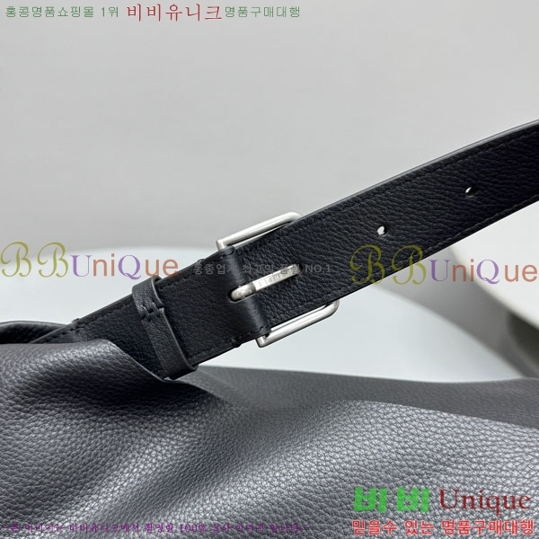 #ο 𝐈𝐬𝐚 ̻ 1852-102 