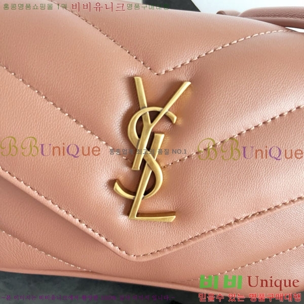 #ζ  ̴  821749-1005