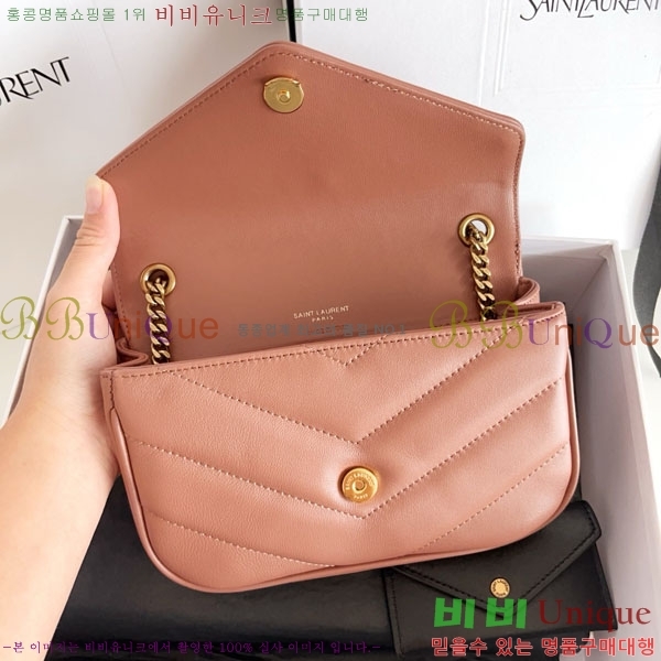 #ζ  ̴  821749-1005