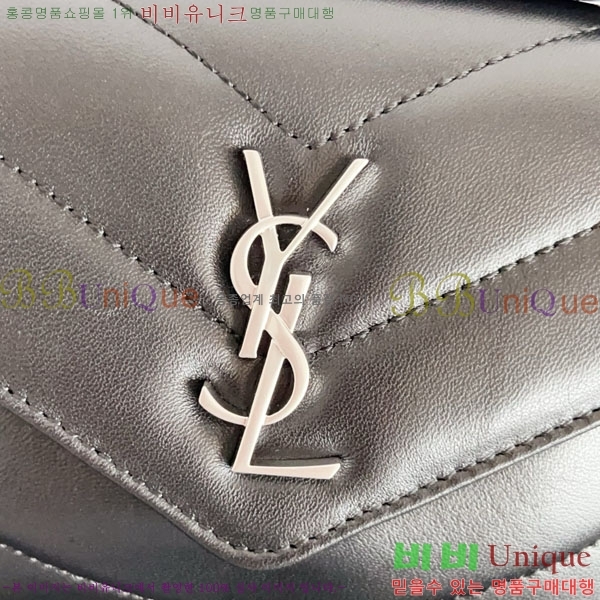 #ζ  ̴  821749-1002