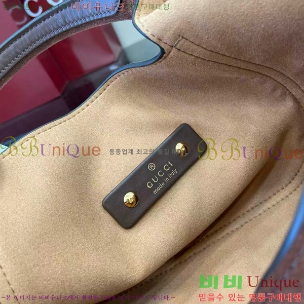 # Ʈ ̵ ž ڵ ‎837467-702