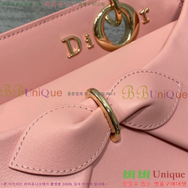 # ٺ  žڵ M0737-107