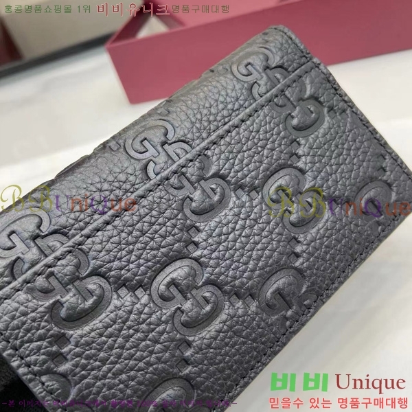 # Ʈ  ī ̽ 835011-102