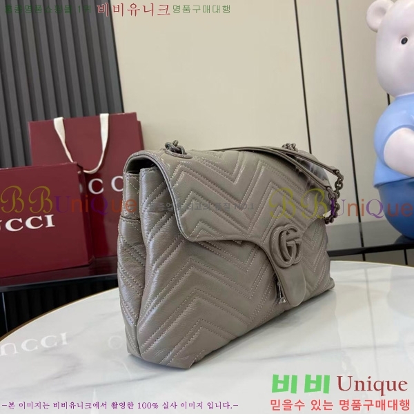 # GG  ̵  850676-102