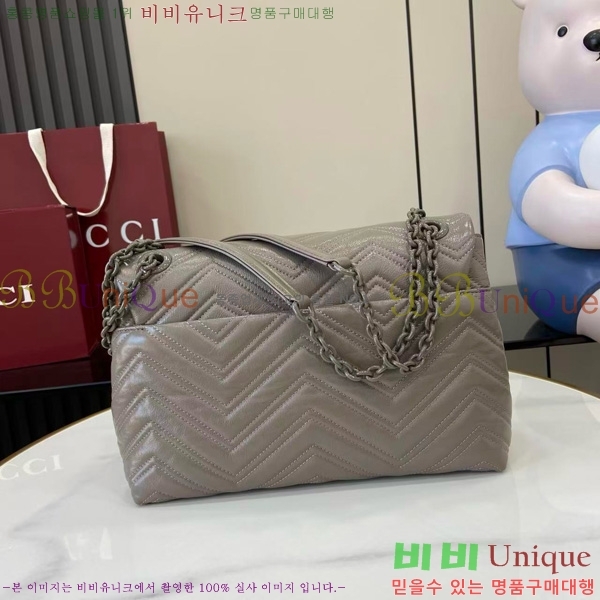 # GG  ̵  850676-102