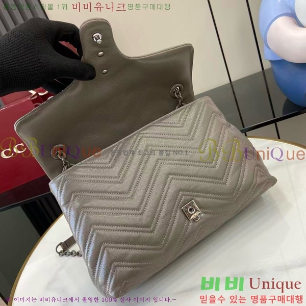 # GG  ̵  850676-102