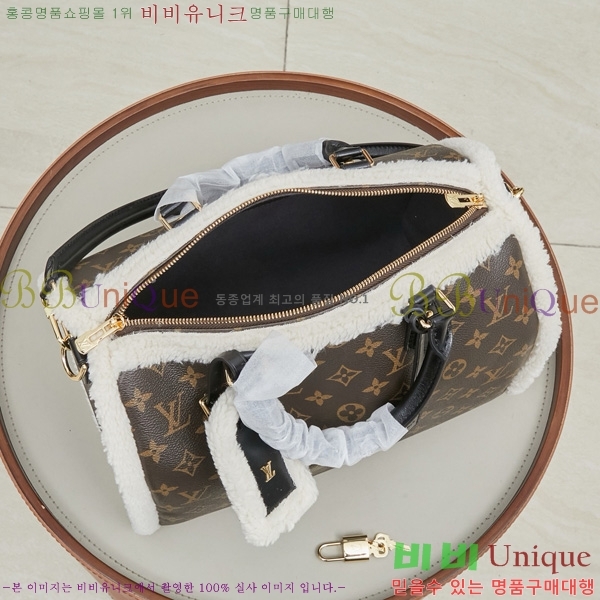 ̺ ǵ Ʈ 30 ׵  M26326-1