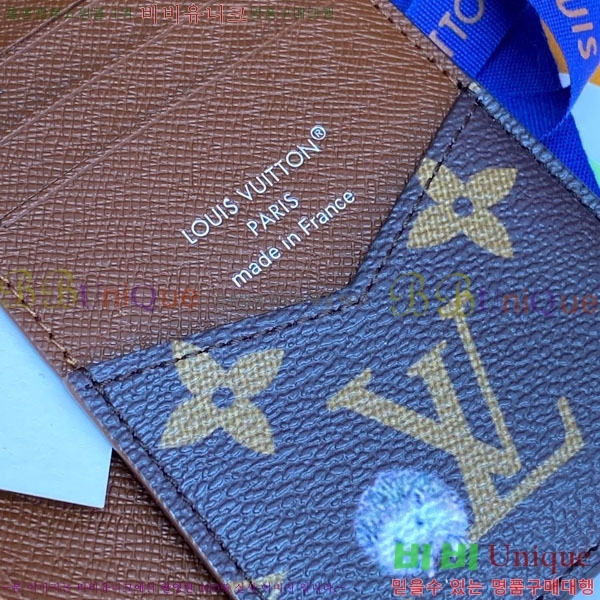 #̺  ų ī M27020-101