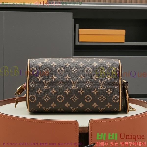 ̺ ǵ P9 ݵѸ 25 M11562-5