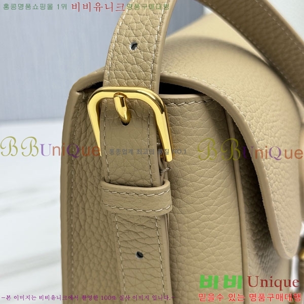 # ٺ BOBBY ̵ M9337-2001