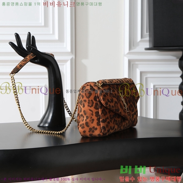 #ζ Į   734153-1001