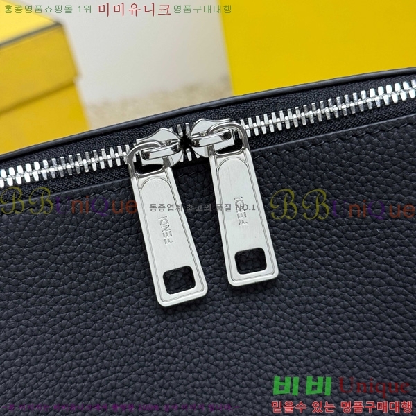 # ̵  ΰ     7VA672-101