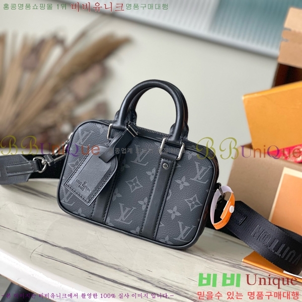 #̺   ť  M82770-1001