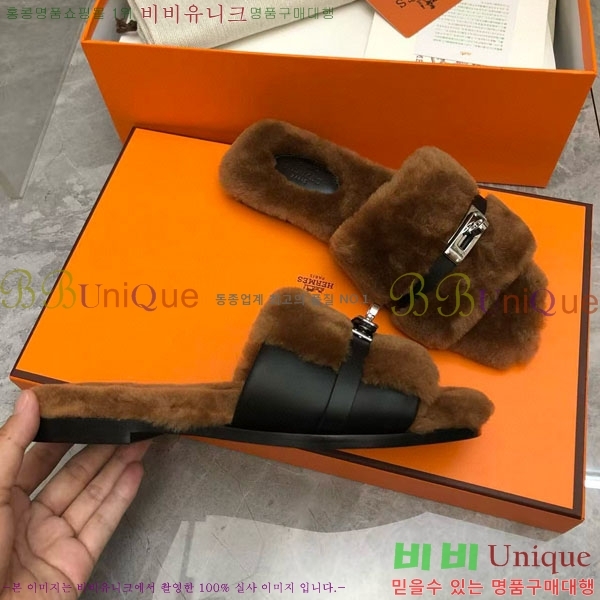 ޽   þ  W861000-2