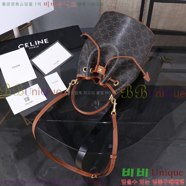 # Ʈ Ŭ Ŷ 116882-1001