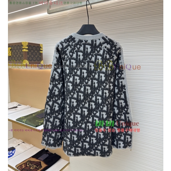  * ũ ũ  22DR2511192-1