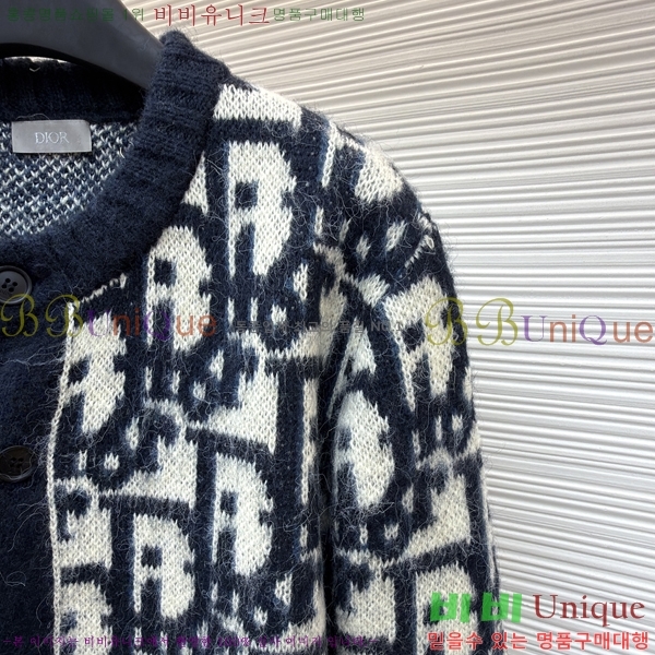 * ũ    33DR1821001-1