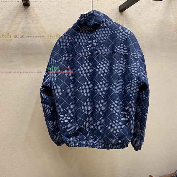  * þ   43LV2511126-1