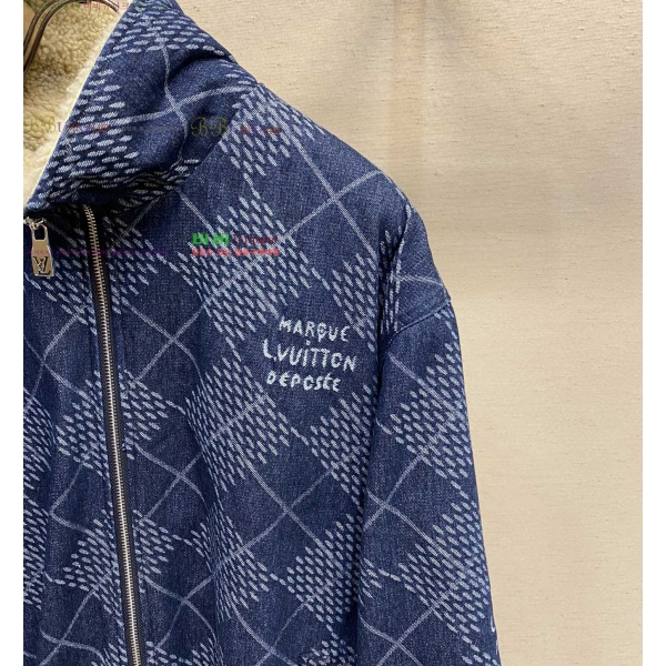  * þ   43LV2511126-1