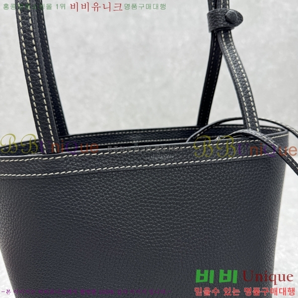 # ο 𝐏𝐚𝐫𝐤 𝐭𝐨𝐭𝐞 ũ Ʈ 1851-2