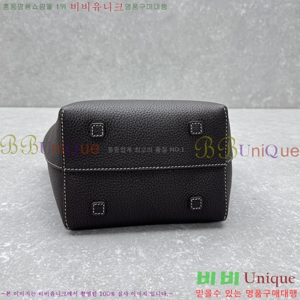 # ο 𝐏𝐚𝐫𝐤 𝐭𝐨𝐭𝐞 ũ Ʈ 1851-1