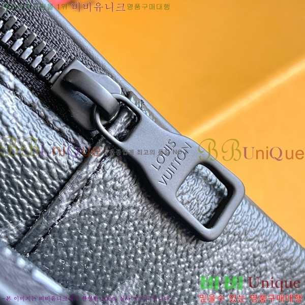 #���̺��� Ʈ���� ���� M44658-1001