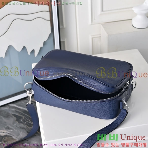 #޽  ٵ   H085735-104