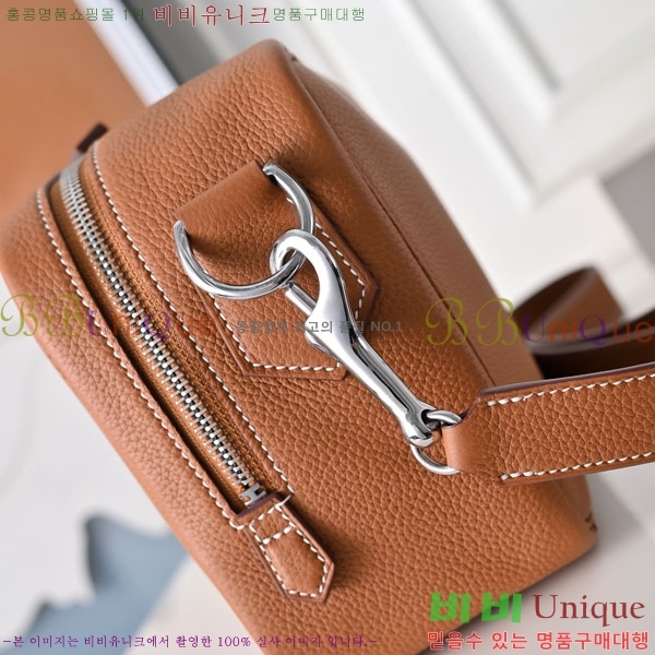 #޽  ٵ   H085735-103