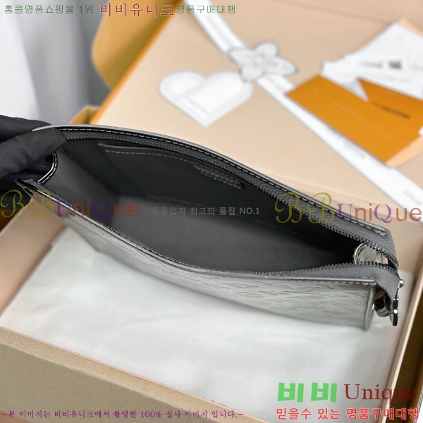 #���̺��� ���׷� �̷�� ���Ϸ�Ʈ�� �Ŀ�ġ�� M15358-2002