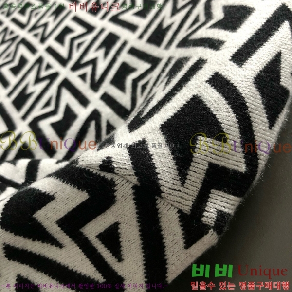���� ��**�� ������ MO521574