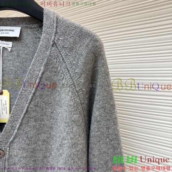 ���*�� ��Ʋ���� �� 4-�� ������ �� ���̳� ī��� 33TB44493-3