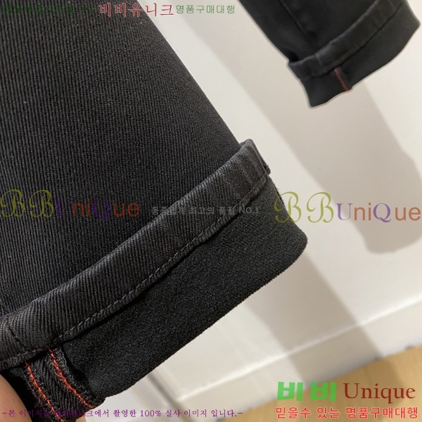 ���� ��**�� ���� MO6143761