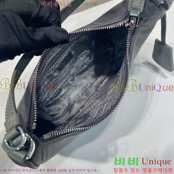 #����� ������� 2005 ���ǾƳ� Ʈ���� �����Ϸ� ȣ���� 1N204M-106