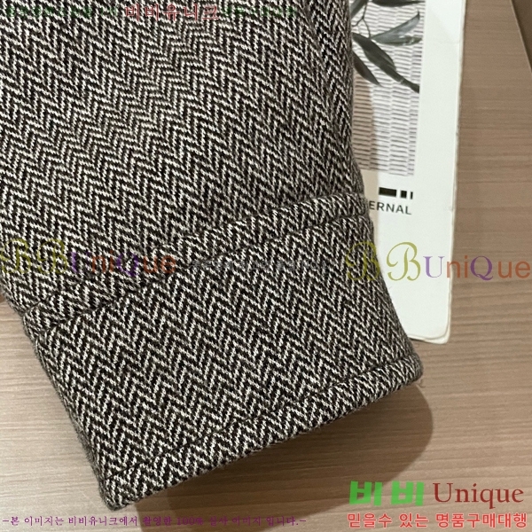 ���� ���ڷ� ��ġ�ڸ� ��Ŷ BC142584-2