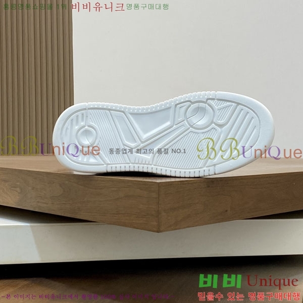 ���� ���ڷ� ��ġ�ڸ� ����Ŀ��  BB5580110-1