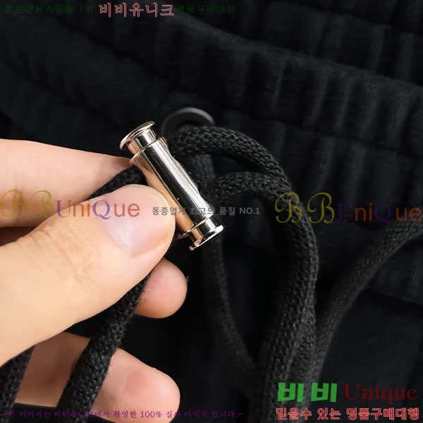 ���� ����� ���� G977423