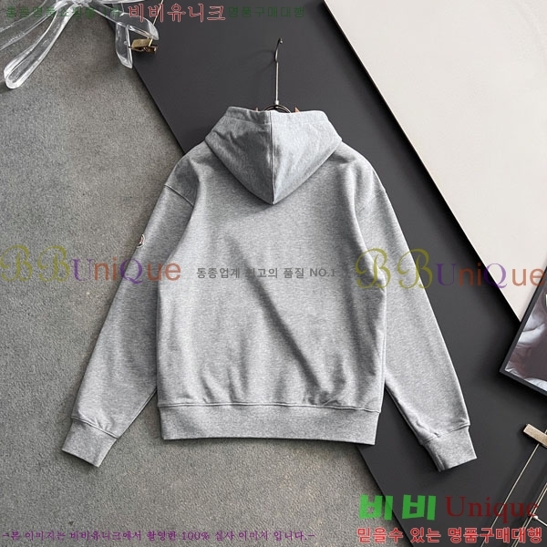 ���� ��**�� ������ MO234715-2