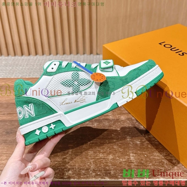 �������� LV Ʈ���̳� ����Ŀ�� LV511802-4