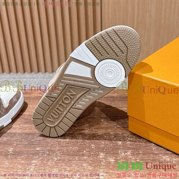 �������� LV Ʈ���̳� ����Ŀ��LV5116602-2