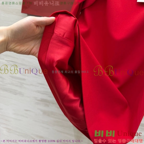 ���� �߷�Ƽ�� ���ǽ� V0T945602-1